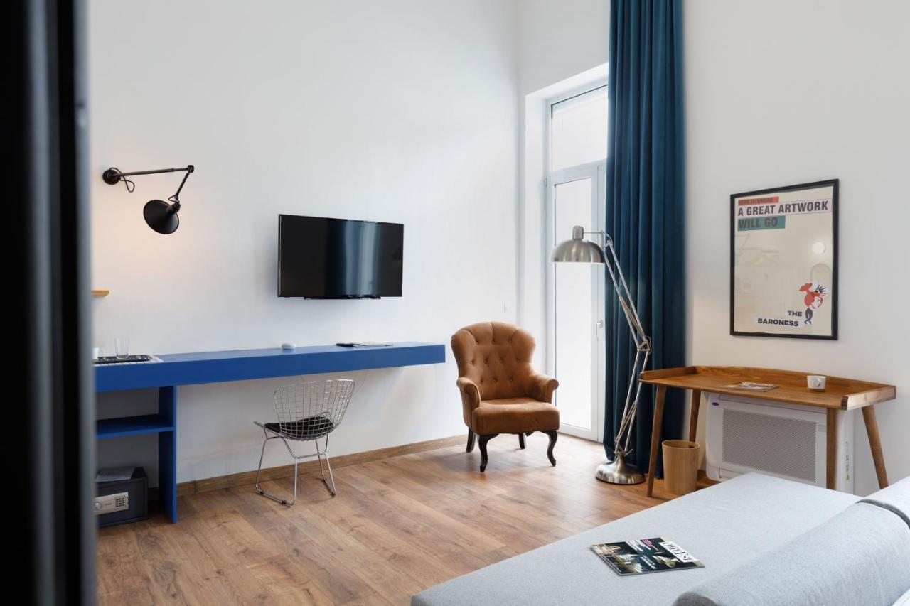 The Baroness Apartment Каламата Екстериор снимка