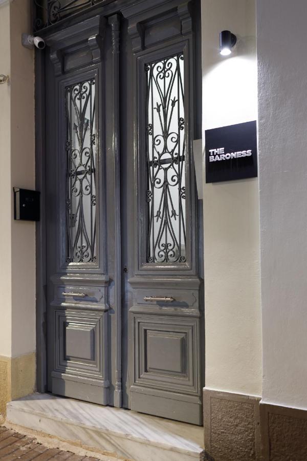 The Baroness Apartment Каламата Екстериор снимка